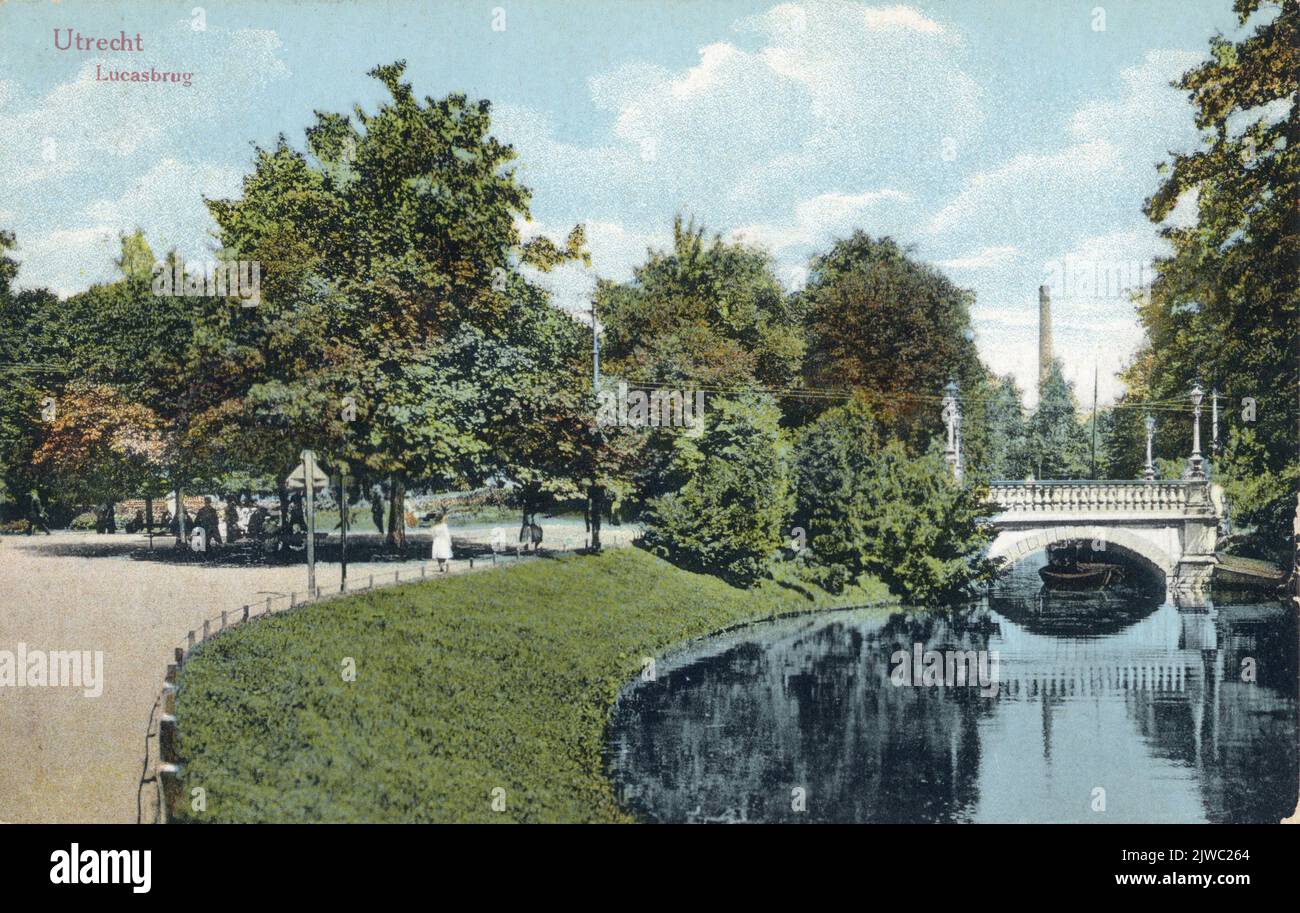 View of the Stadsbuitengracht in Utrecht with the Lucas Bridge in the background; On the left the park on the Lukebolwerk. Stock Photo