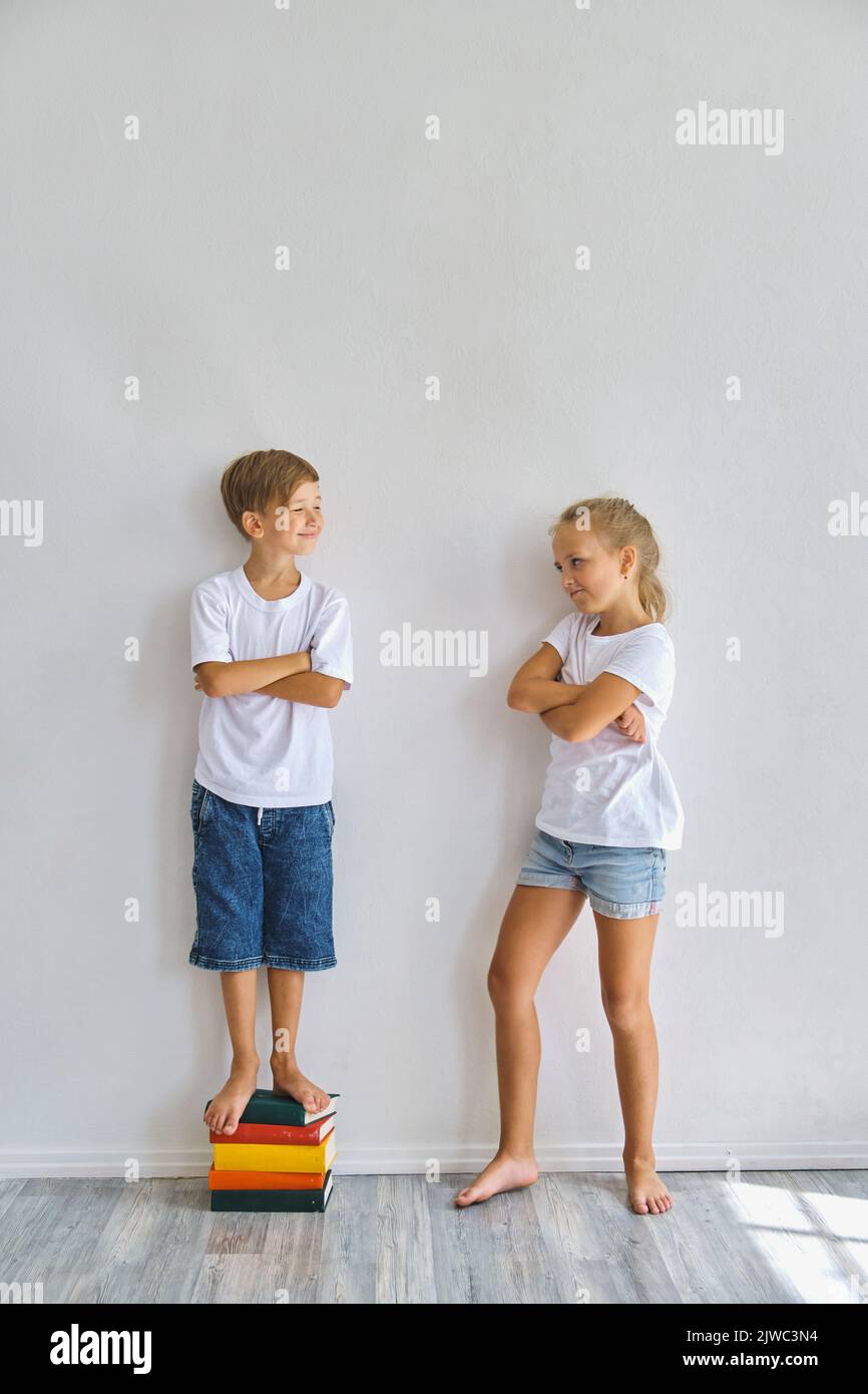 Boys height difference multi hi-res stock photography and images