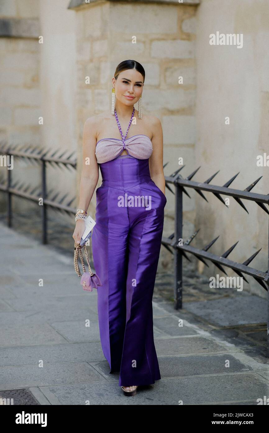 Street style, Myriam Labiad arriving at Alexis Mabille Fall-Winter 2022