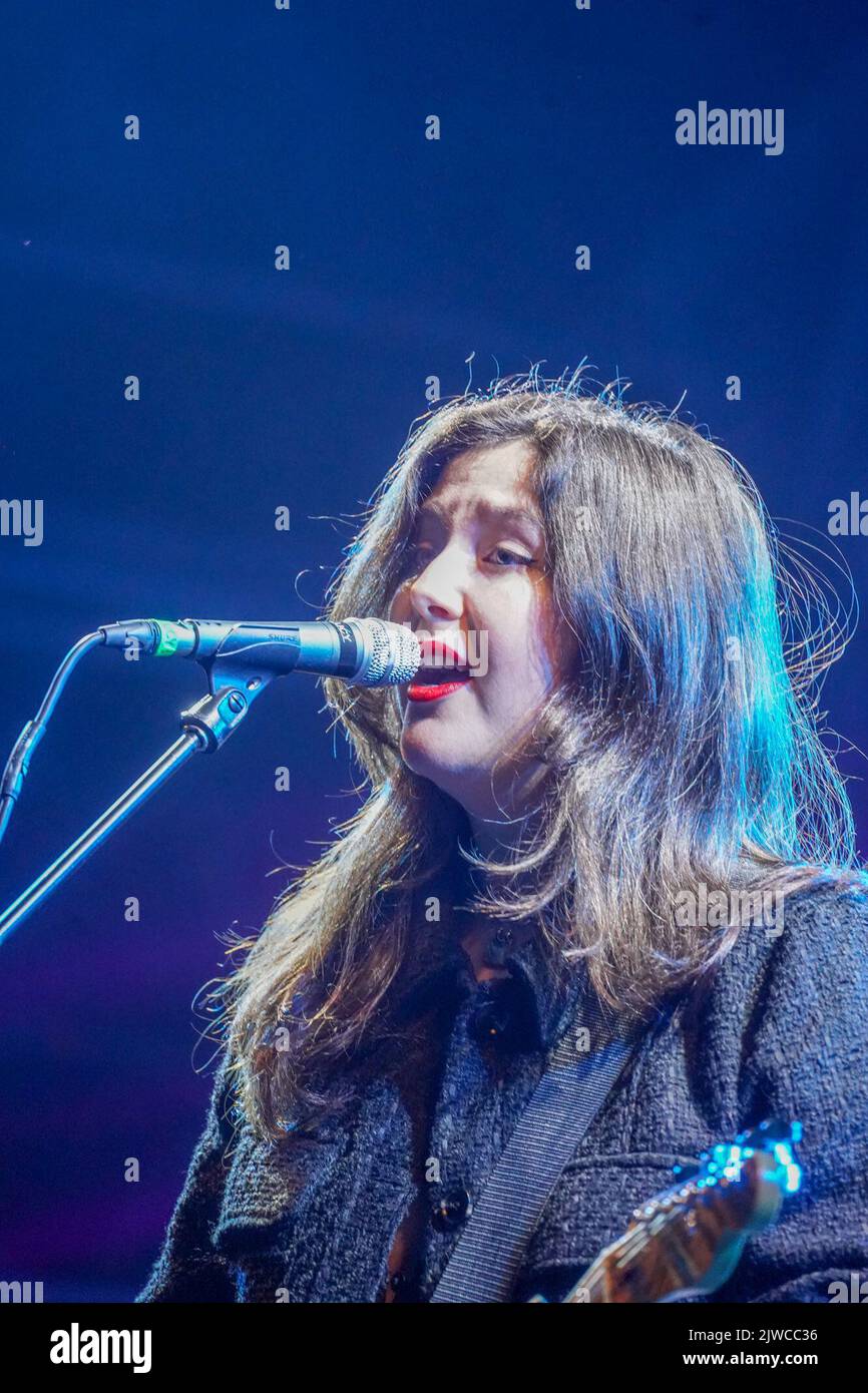 Dorset, UK. Sunday, 4 September, 2022. Lucy Dacus performing at the 2022 End of the Road Festival. Photo: Richard Gray/Alamy Stock Photo