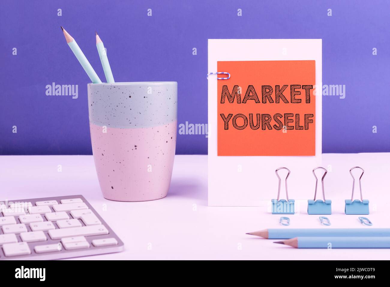 Text showing inspiration Market YourselfMaking yourself for any kind of ...