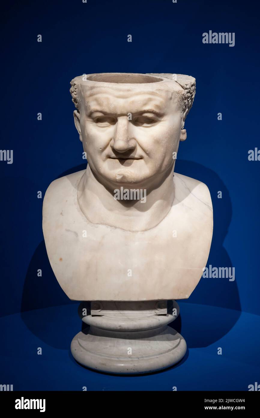Rome, Italy - Capitoline Museums, Portrait of Emperor Vespasian, hollowed inside  and reused as basin, ca 80AD Stock Photo