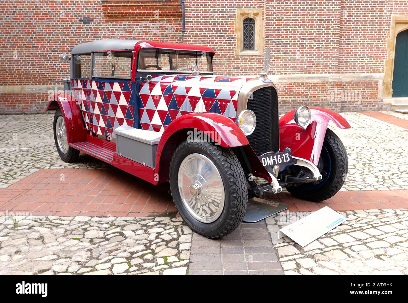 Leading global auction house Gooding & Company conducted a sale at