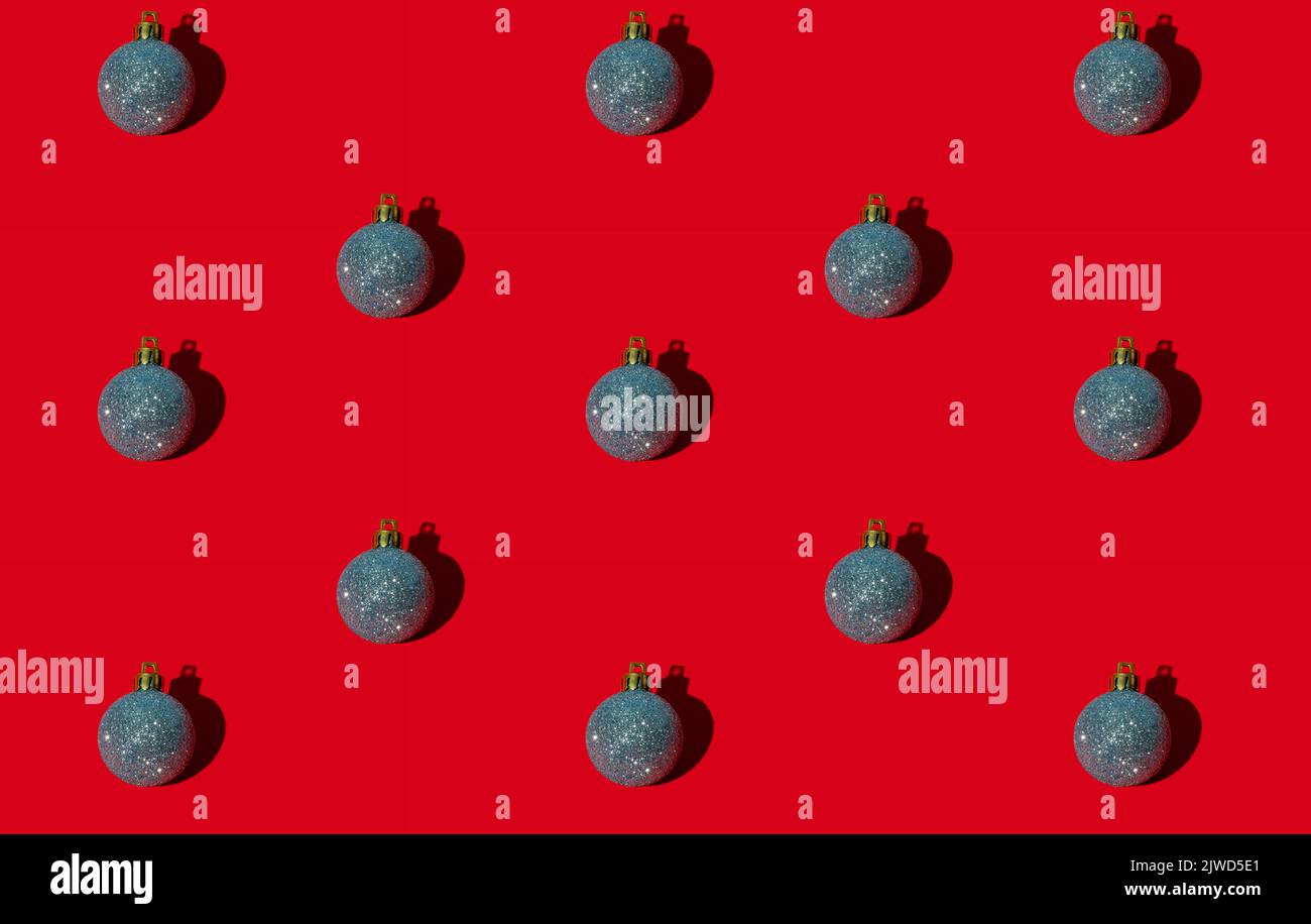 christmas ball pattern red seamless background Stock Photo - Alamy