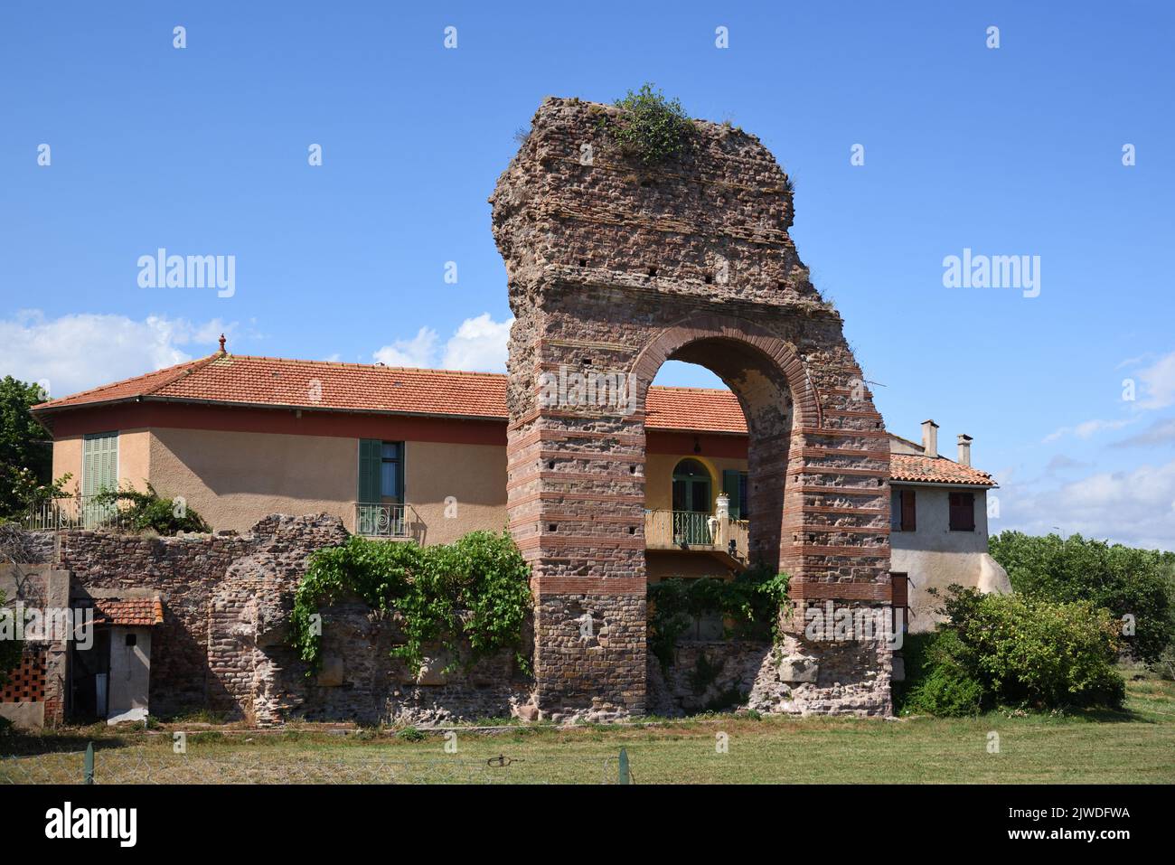 Roman Arch, Roman Ruins or Roman Remains of c3rd Porte d'Orée or Porte Dorée or Arch of Roman Baths Frejus Var Provence France Stock Photo