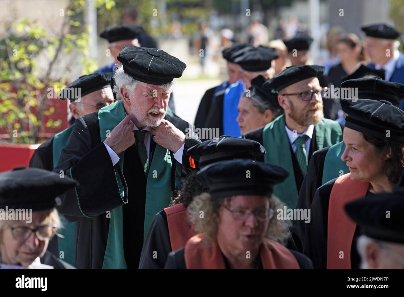 2022-09-05 14:51:33 ROTTERDAM - Professors during the opening of the ...