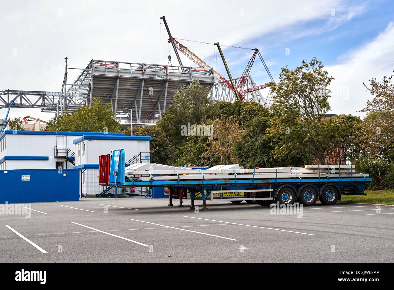 Trees lfc anfield road hi-res stock photography and images - Alamy