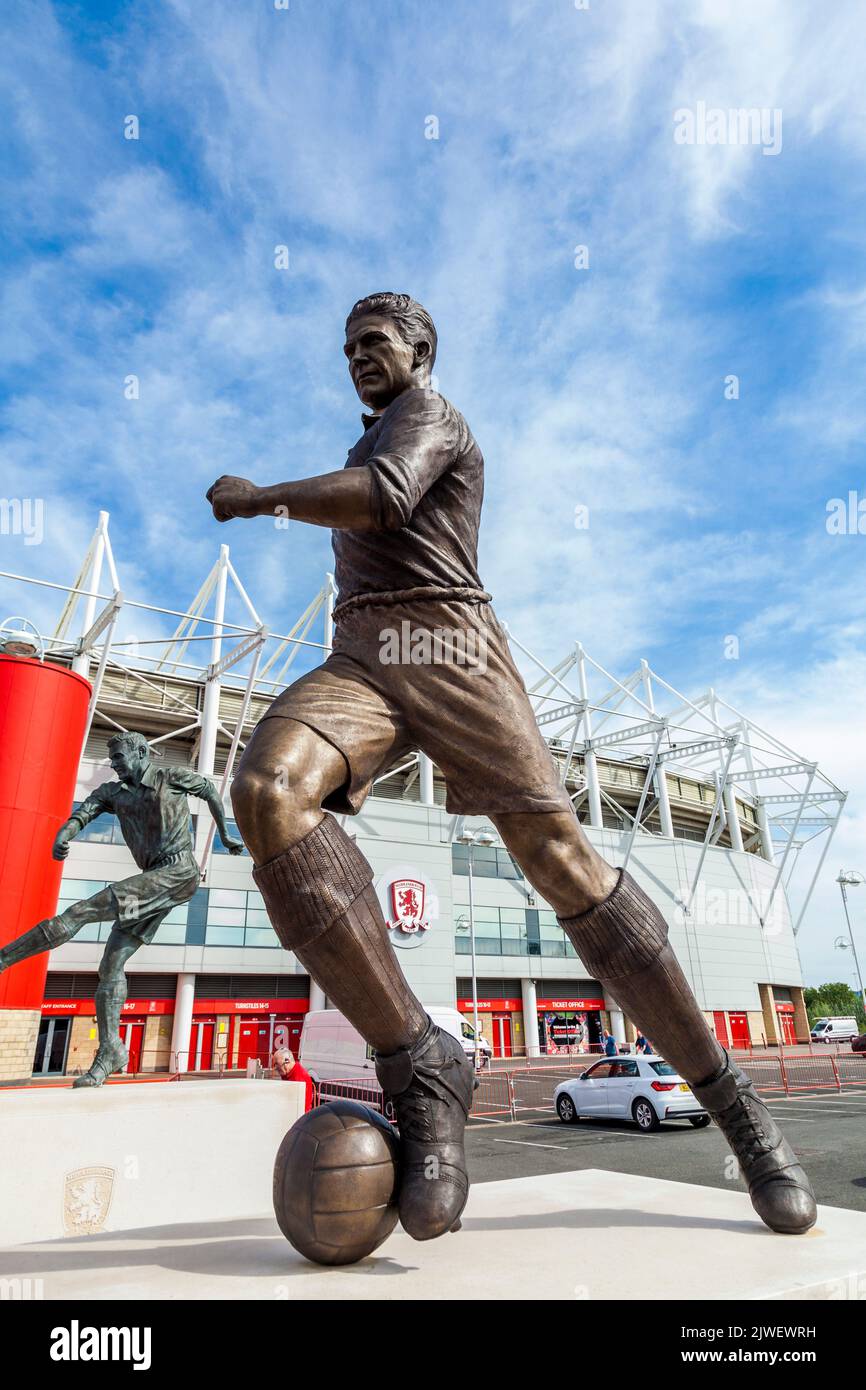 Middlesborough, UK. A statue commemorating Boro legend, George Camsell, was officially unveiled at the Riverside Stadium recently .He is the clubs all time leading goalscorer. David Dixon / Alamy Stock Photo
