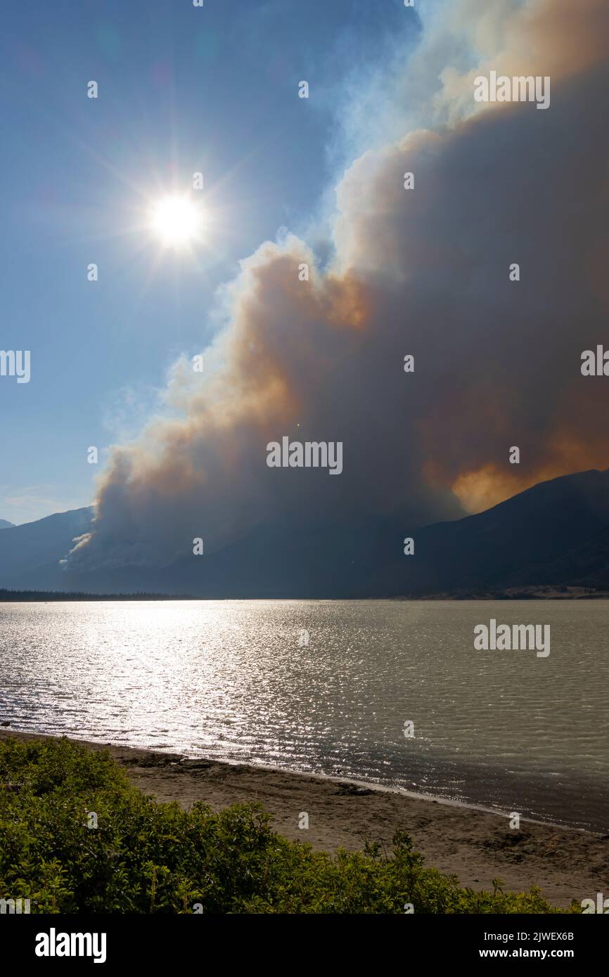 Jasper National Park Wildfire 2022 smoke filling the air Stock Photo