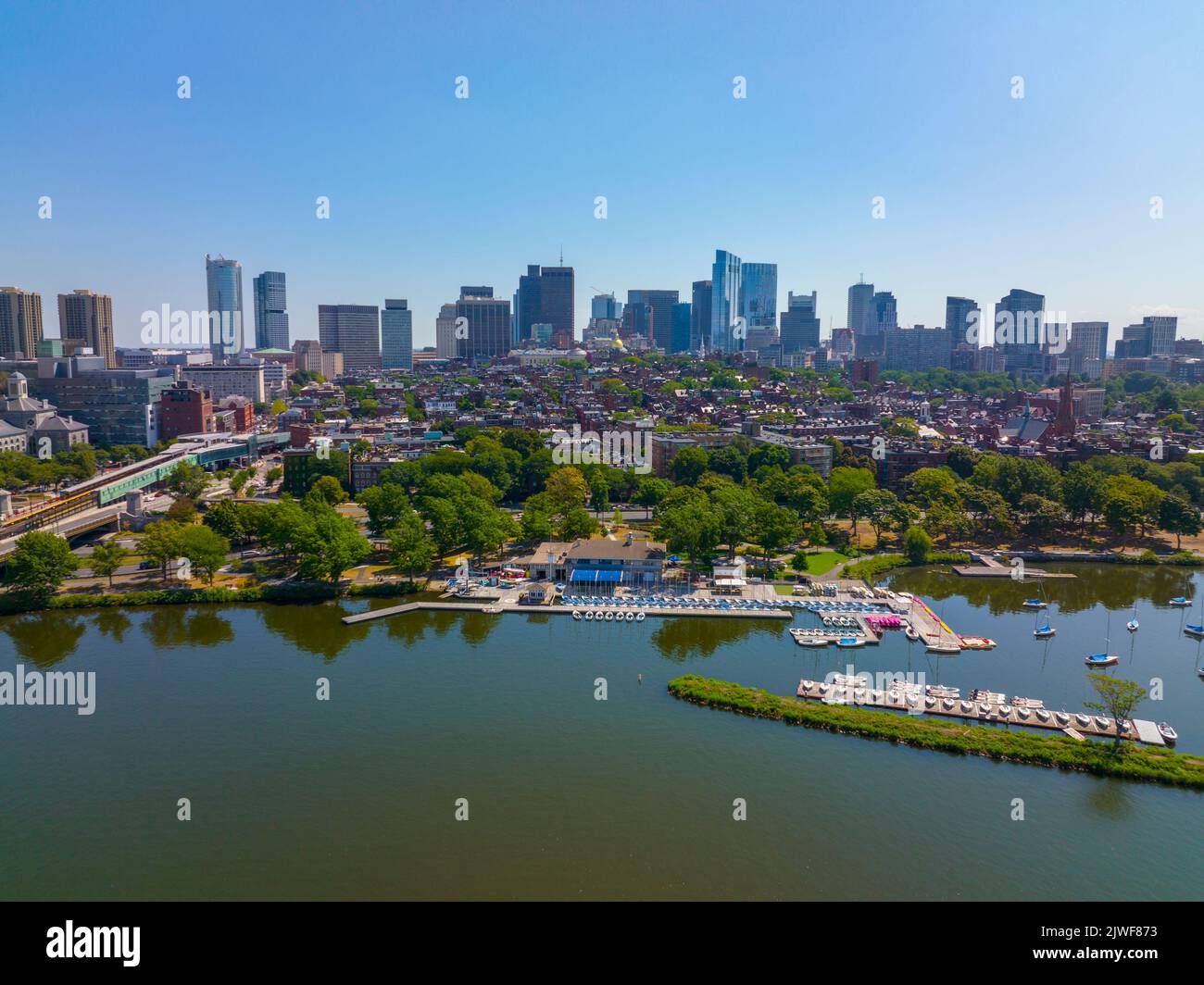 vista aérea panorâmica do distrito financeiro de boston, centro histórico, beacon  hill e charles river 6923973 Foto de stock no Vecteezy