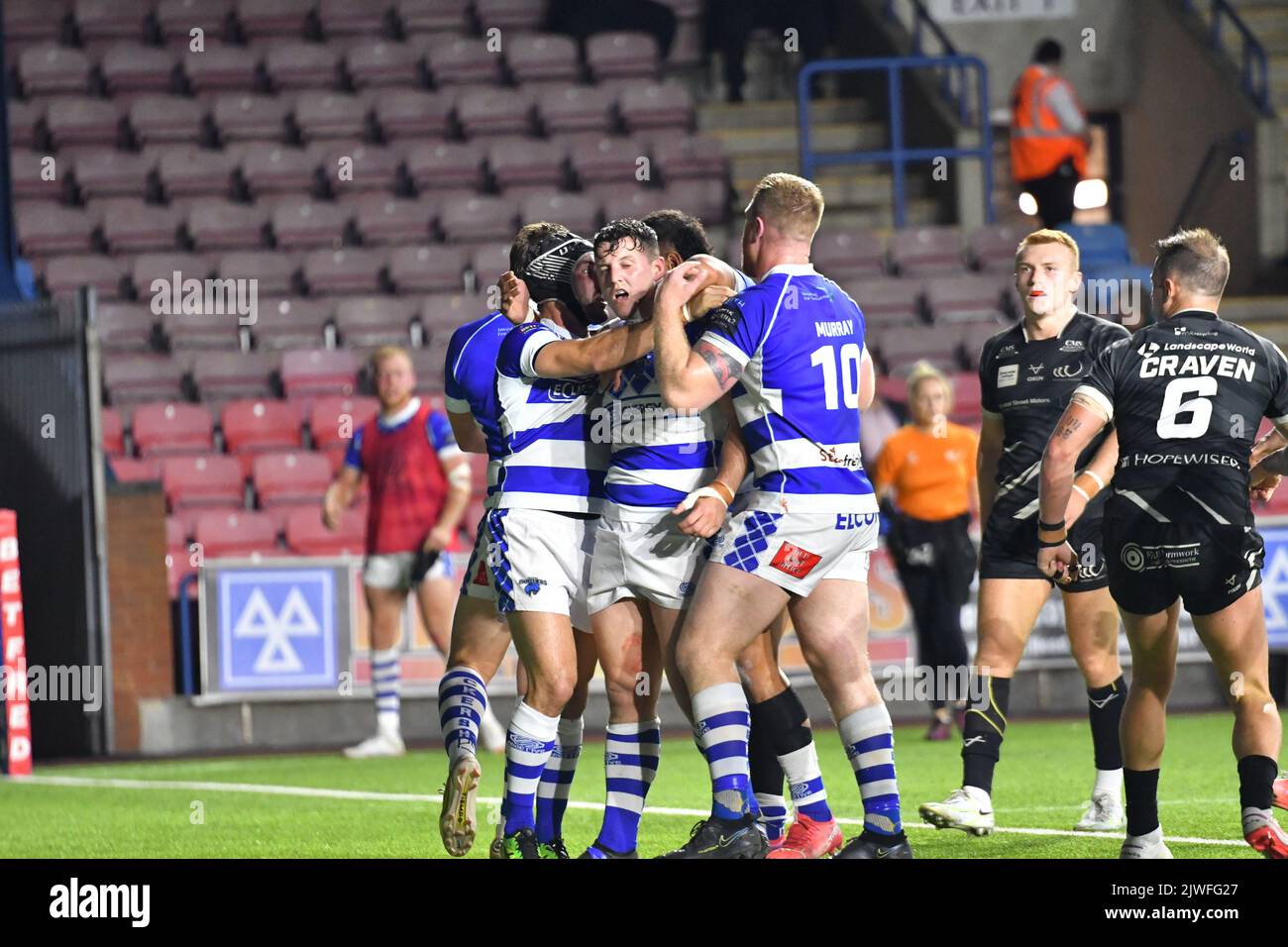 DCBL Stadium, Widnes, England. 5th September 2022. Betfred Championship, Widnes Vikings versus Halifax Panthers; Matty Gee celebrates scoring the second try of the night for Halifax, Betfred Championship match between Widnes Vikings and Halifax Panthers Credit: Mark Percy/Alamy Live News Credit: MARK PERCY/Alamy Live News Stock Photo