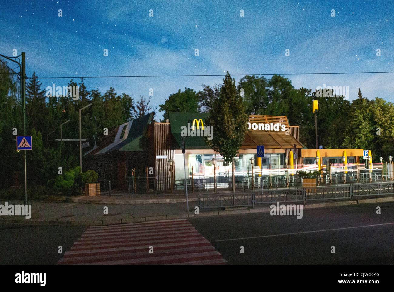 Kharkiv, Kharkiv Oblast, Ukraine. 5th Sep, 2022. Stars are visible(02)