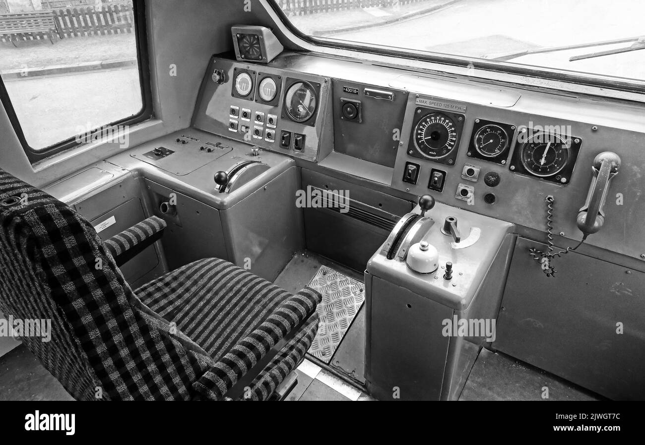 BW - Interior of the British Rail prototype tilting train, APT 1979 - Advanced Passenger Train - Crewe, Cheshire, England, UK Stock Photo