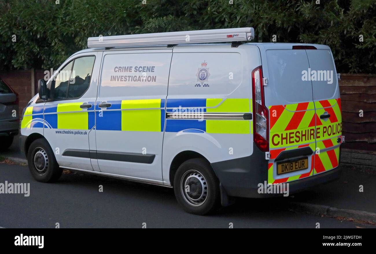 CSI Crime Scene Investigation Cheshire police vehicle, in Grappenhall, Warrington, Cheshire, England,UK, WA4 2PL - crime investigation Stock Photo