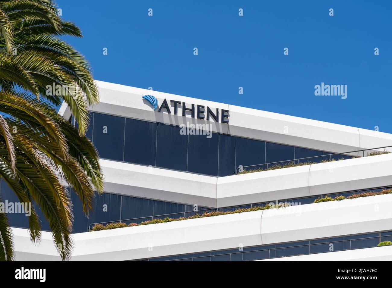 CEO says Athene 'better positioned' to stay No. 1 in volatile annuity  climate - Insurance News | InsuranceNewsNet, image size:1300x956