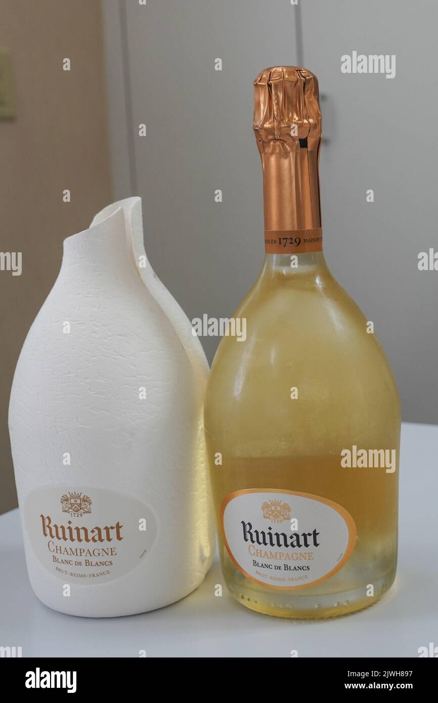 Ruinart Brut Blanc de Blancs 'Second Skin' Champagne