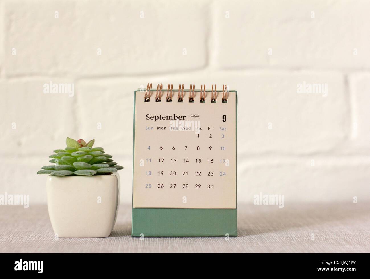 Hello September.Desktop calendar for September 2022 Stock Photo - Alamy