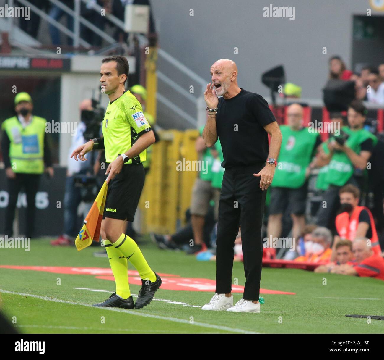Coach Stefno Pioli (Ac Milan) during the Italian Serie A tootball match ...