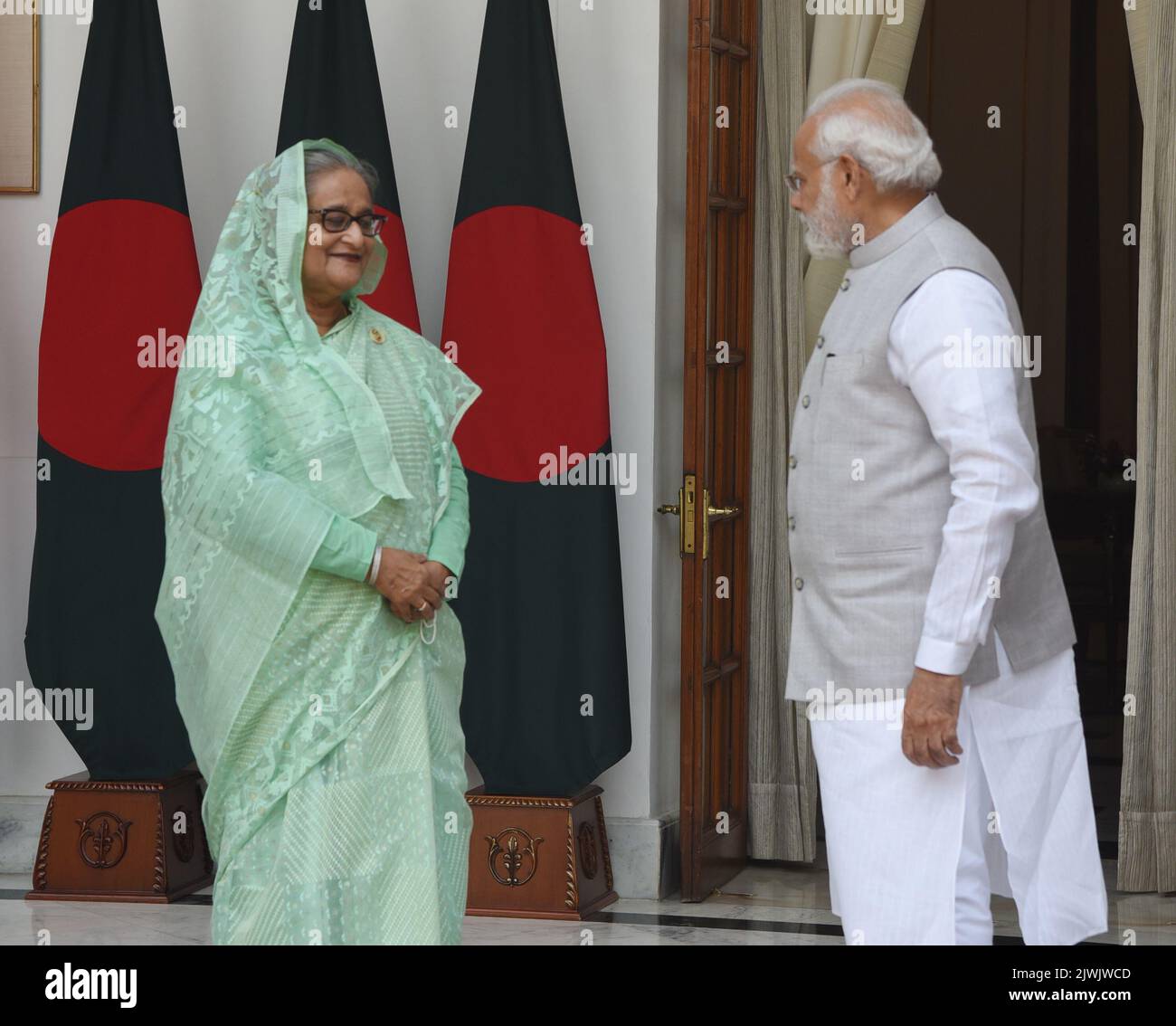 New Delhi, India. 06th Sep, 2022. Prime Minister Narendra Modi with Bangladesh counterpart Sheikh Hasina on their way for bilateral talks at Hyderabad House. Prime Minister Hasina is on a four day visit to India and likely sign pacts on water sharing, defence and mutual co-operation. (Photo by Sondeep Shankar/Pacific Press) Credit: Pacific Press Media Production Corp./Alamy Live News Stock Photo