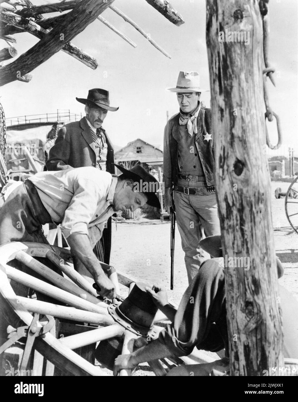 John wayne rio bravo 1959 Black and White Stock Photos & Images - Alamy