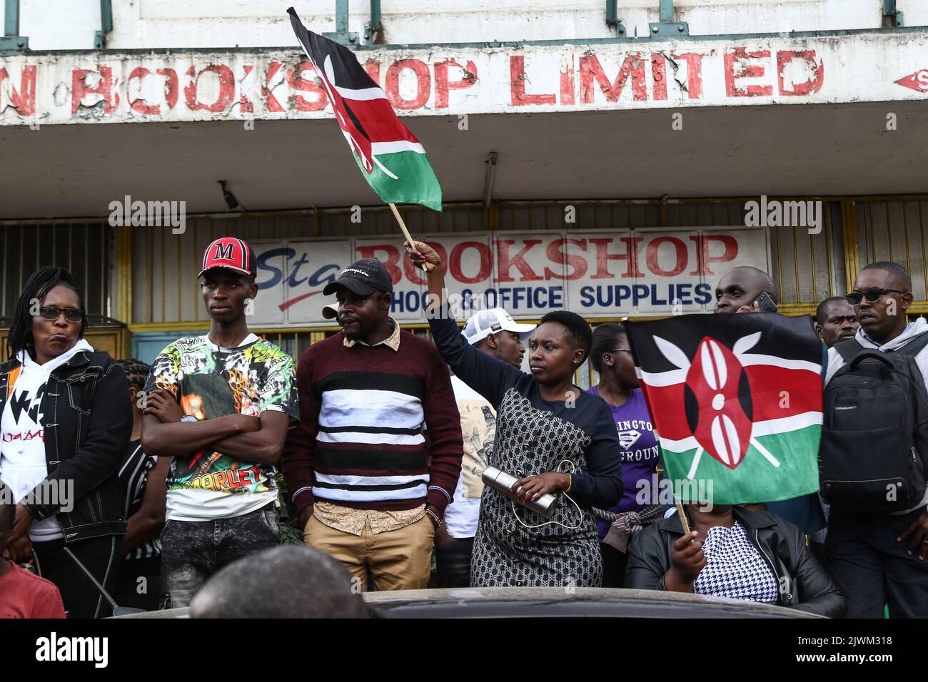 Nakuru, Kenya. 5th Sep, 2022. A Ruto supporter waves a Kenyan flag