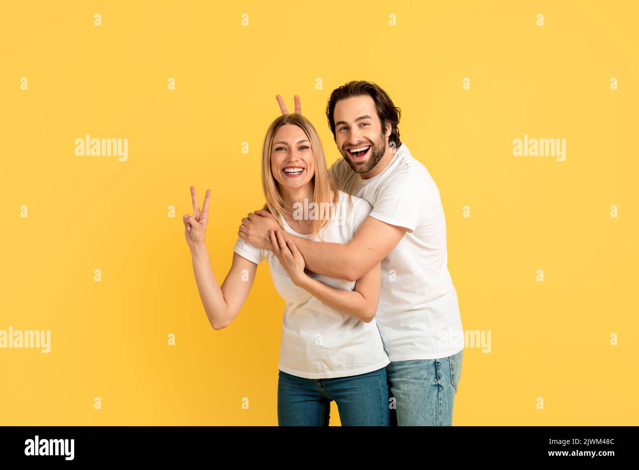 Funny husband and wife t shirts hi-res stock photography and images - Alamy Funny husband and wife t shirts hi-res stock photography and images - Alamy