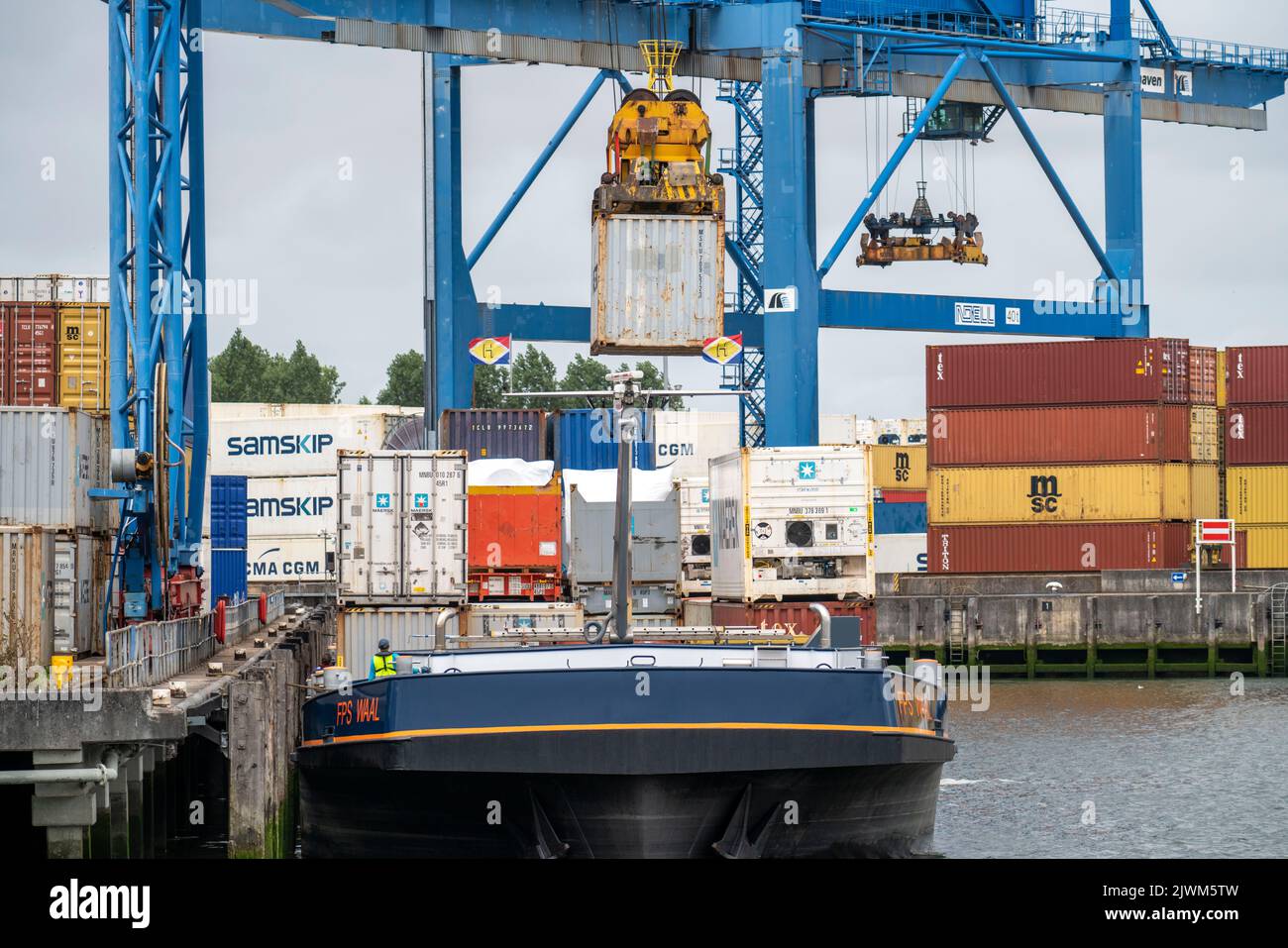 Europoort, Port of Rotterdam, Waalhaven, loading and unloading