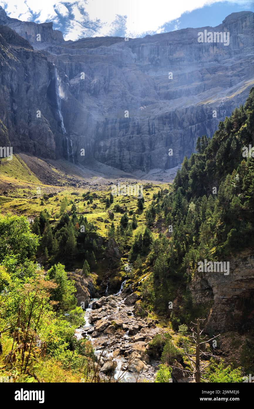 French Pyrenees landscape. Cirque de Gavarnie mountain valley in Pyrenees National Park (French: Parc national des Pyrenees). Stock Photo