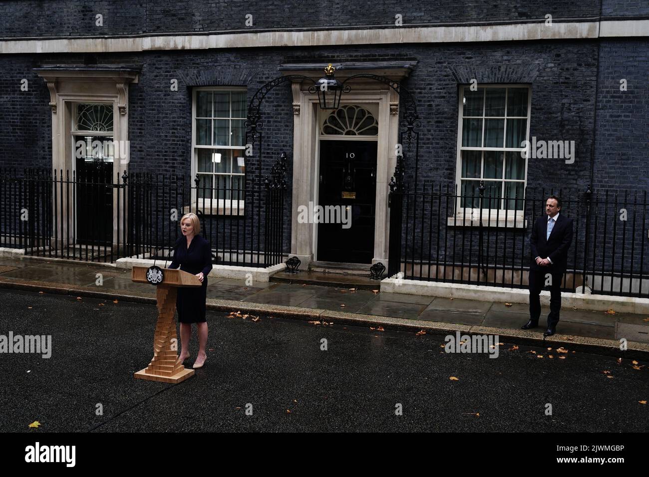 New Prime Minister Liz Truss outside 10 Downing Street, London, after meeting Queen Elizabeth II and accepting her invitation to become Prime Minister and form a new government. Picture date: Tuesday September 6, 2022. Stock Photo