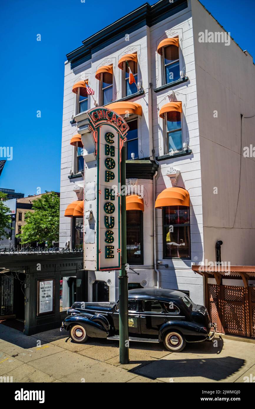Steak and seafood restaurant in Chicago, Illinois Stock Photo Alamy