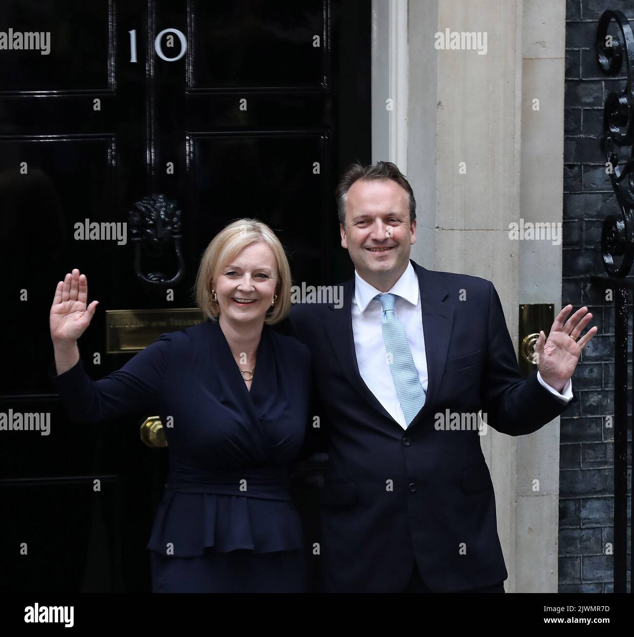 Liz Truss With Her Husband Hugh O leary Hi res Stock Photography And Liz Truss With Her Husband Hugh O leary Hi res Stock Photography And