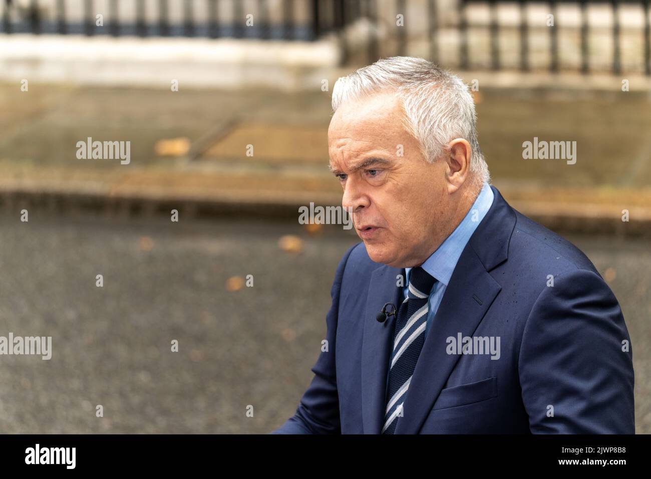 London, UK. 6th Sep, 2022. Liz Truss arrives in Downing Street as the UK's new Prime Minister Huw Edwards, Broadcaster Credit: Ian Davidson/Alamy Live News Stock Photo