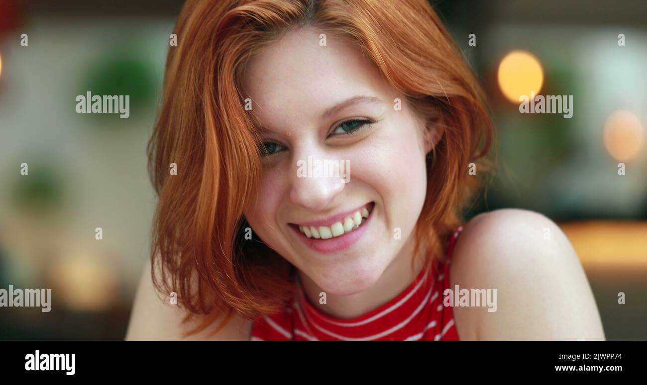 Young girl looking at camera red ginger hair hi-res stock photography and  images - Page 12 - Alamy