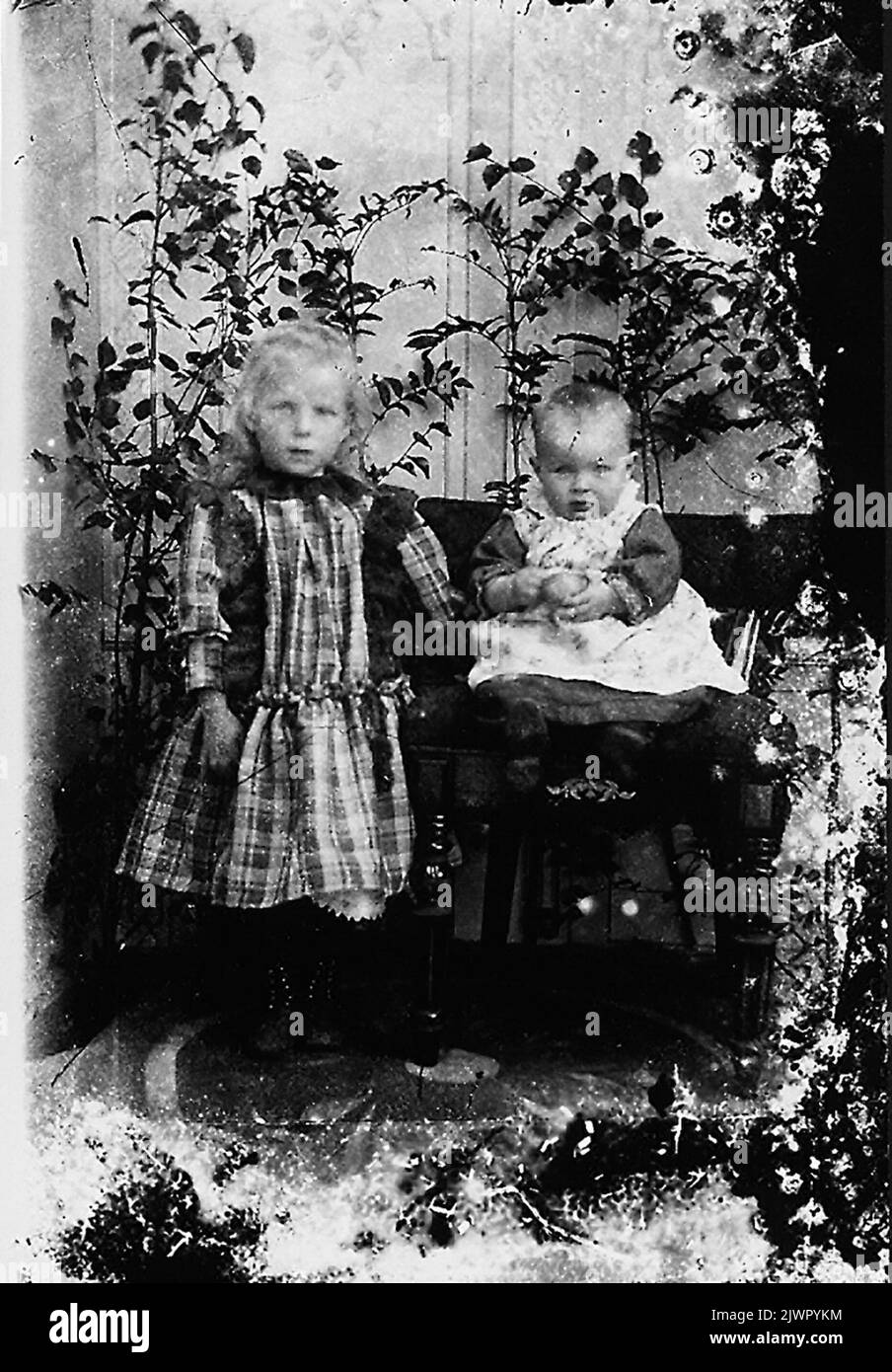 Two unknown children. Två okända barn. Stock Photo