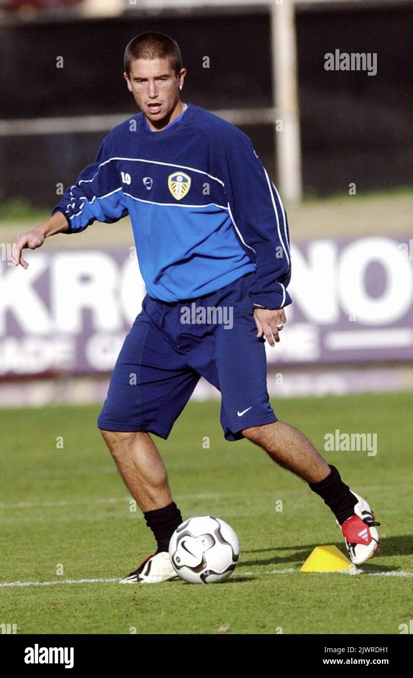 PA PHOTOS / AAP- UK USE ONLY : Australian soccer star Harry Kewell during a  training run with his club Leeds United at Victoria Park, the home of the  Australian Rules Football