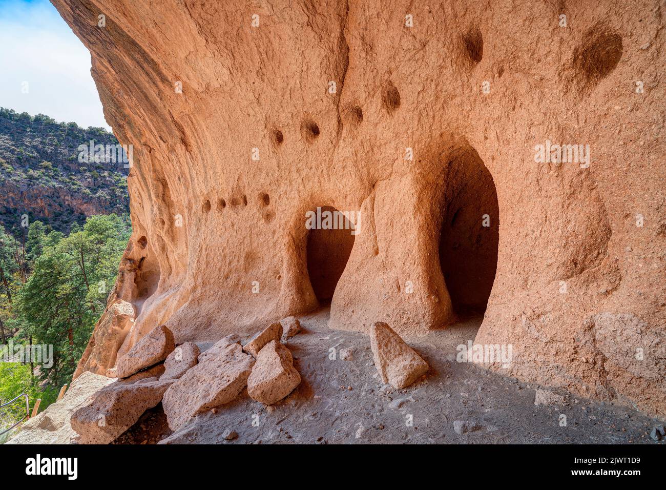 Alcove House Cave, Cliff Dwellings, Bandelier National Monument, New