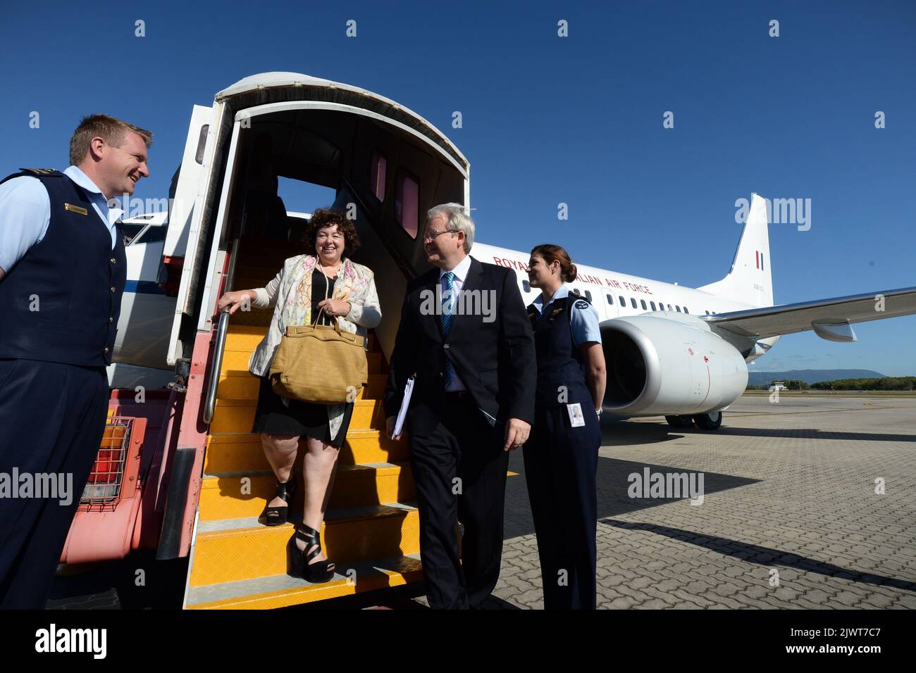 Prime Minister Kevin Rudd and his wife Therese Rein arrive at the ...