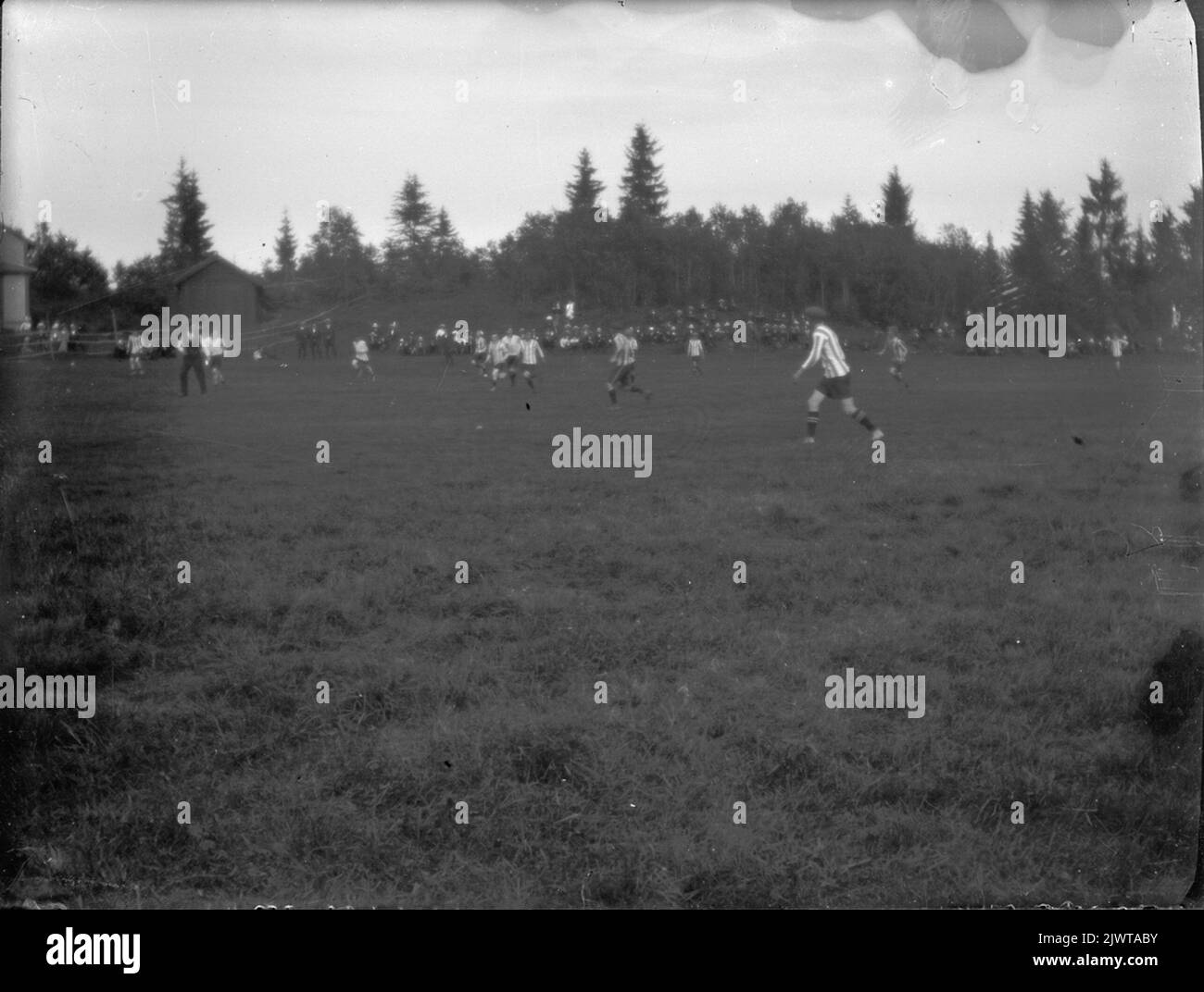 Football Match Black And White Stock Photos Images Alamy football-match-black-and-white-stock-photos-images-alamy