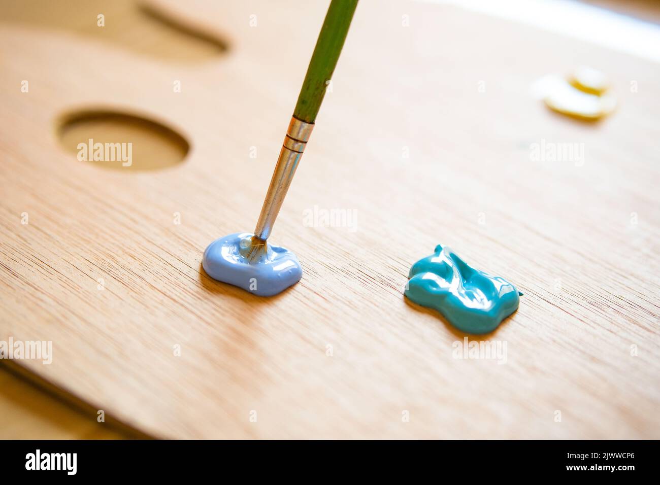 Paint brush in acrilic paint. Drawing lesson Stock Photo Alamy