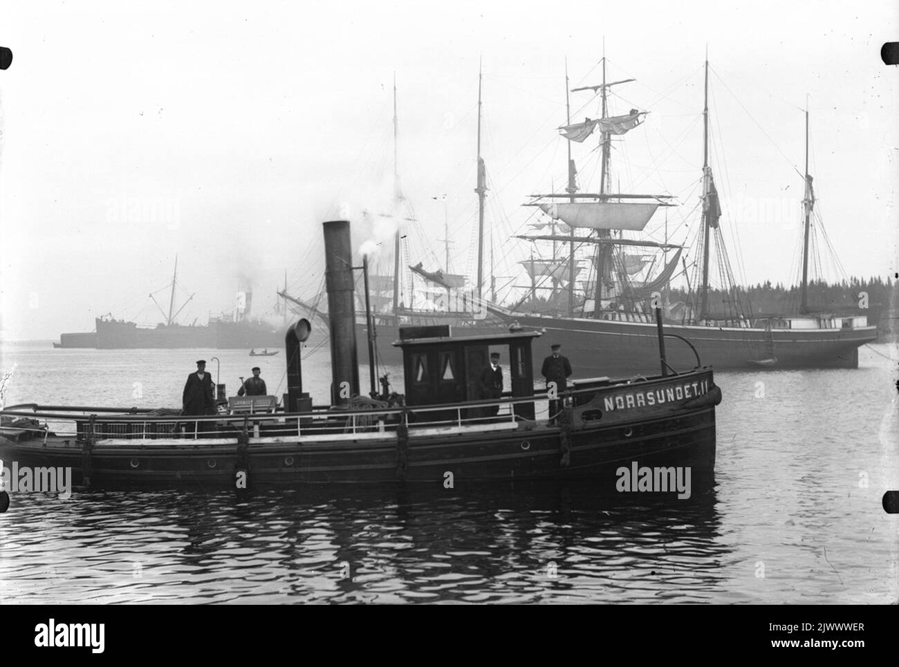Working dock boat Black and White Stock Photos & Images - Alamy