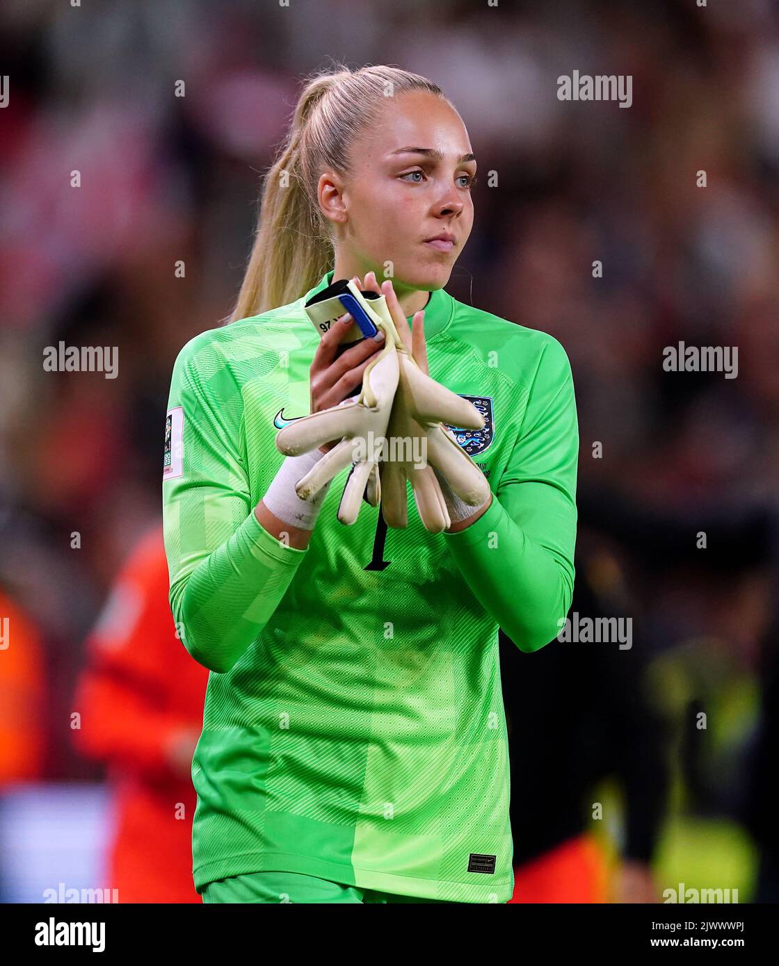 England Goalkeeper Ellie Roebuck Applauds The Fans After The 2023 Fifa 