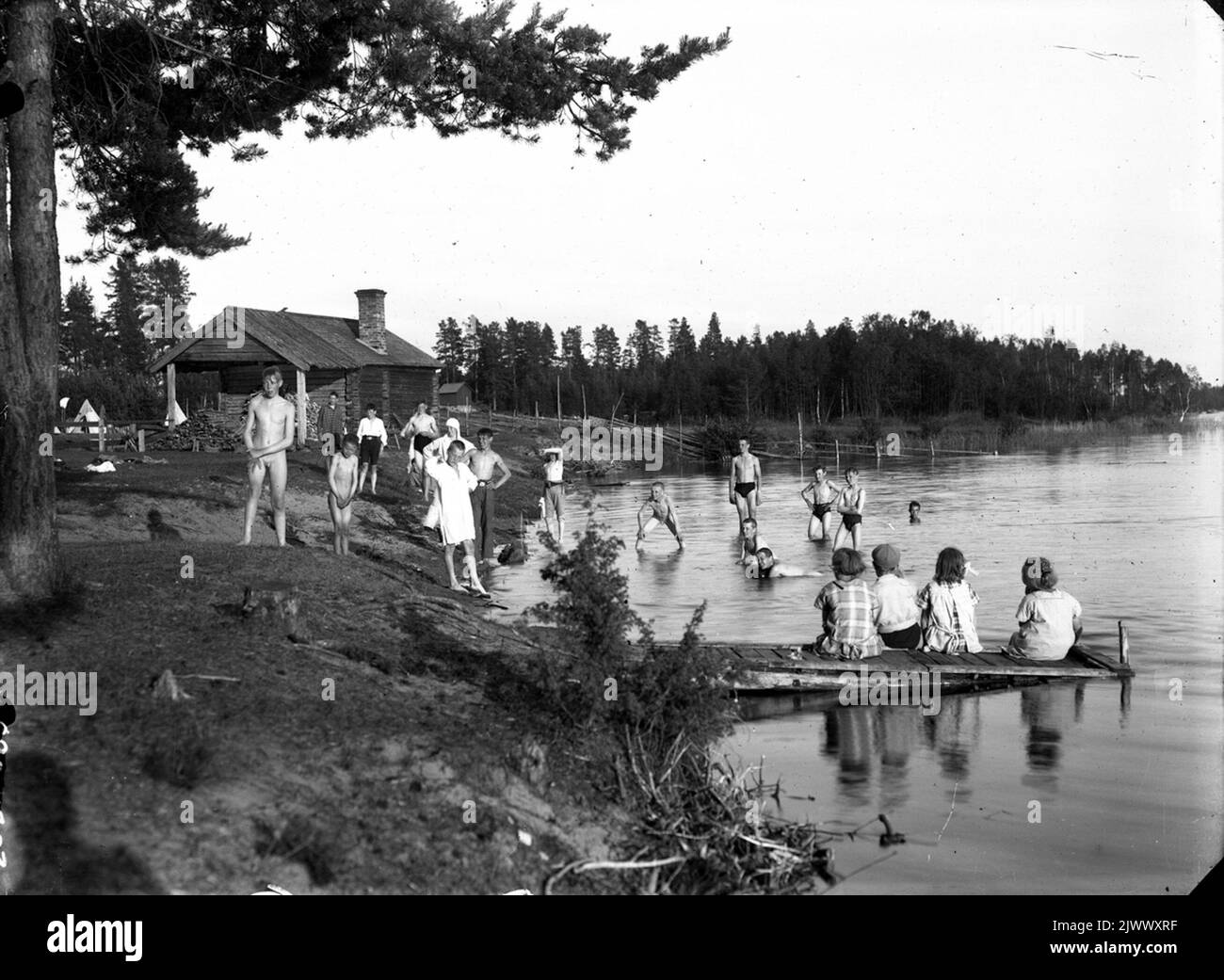 The bath at Högbacken, around 1930. KFUM scout camp. Badet vid ...