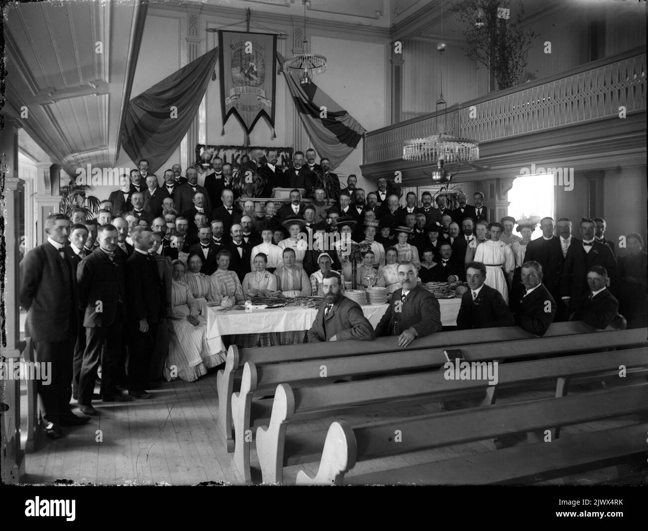 Group picture, blue band meeting, Mission House. Gruppbild