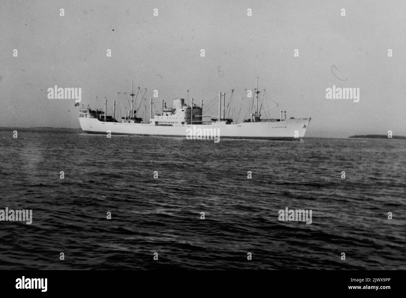 Ship pictures hi-res stock photography and images - Alamy