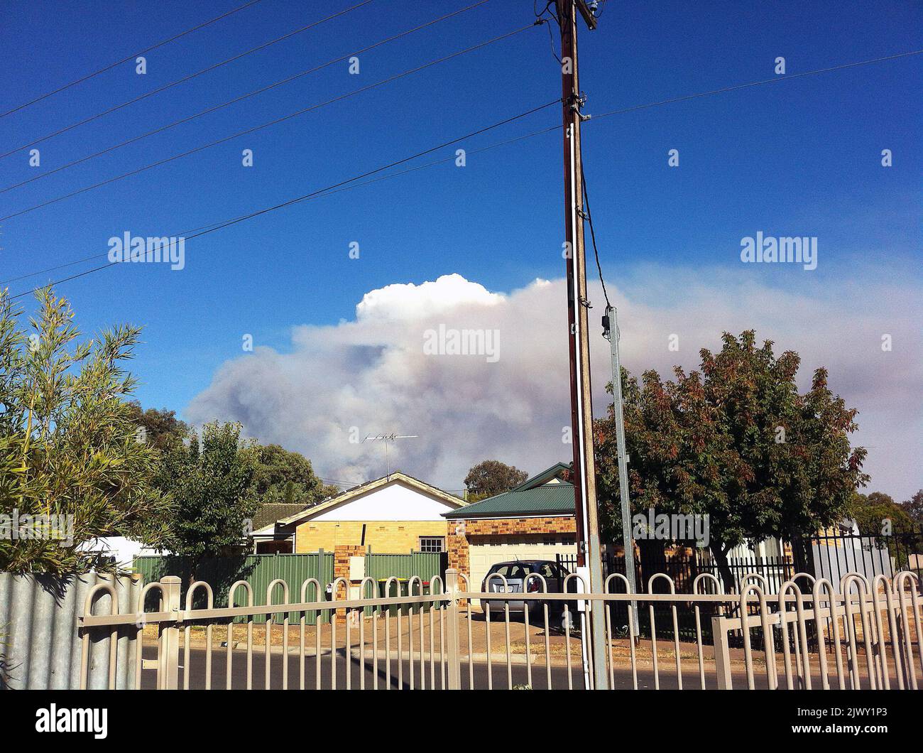 The Humbug Scrub fire which is burning out of control in the Mount