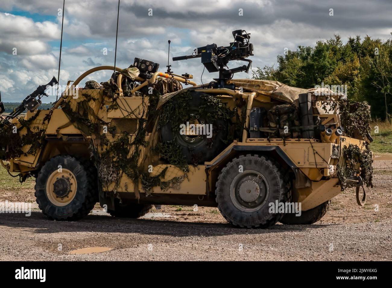 british army Supacat Jackal 4x4 rapid assault, fire support and ...