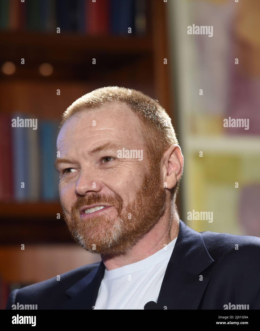 English actor John Cleese announcing Australian actor Stephen Hall will