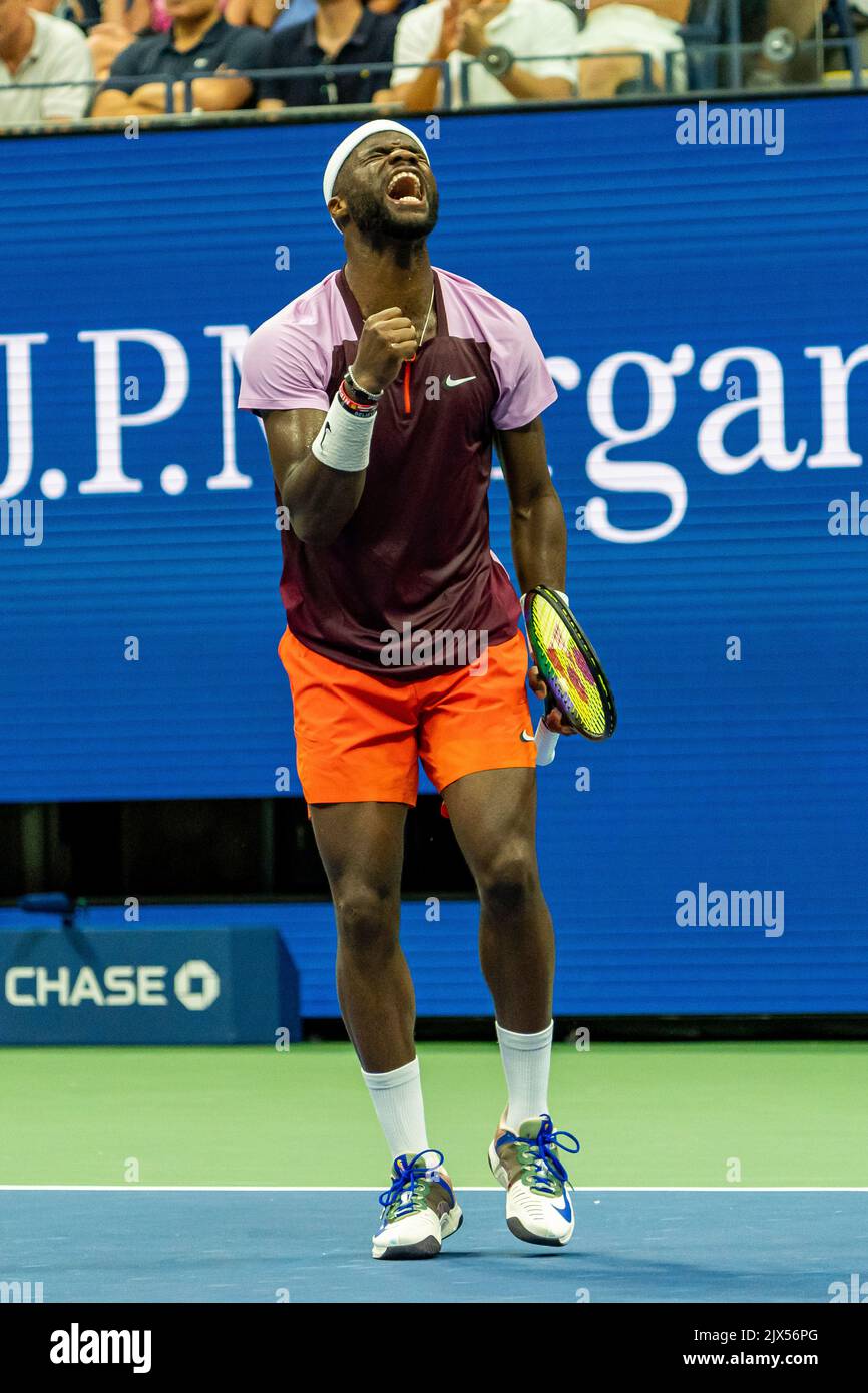 Frances Tiafoe (USA) defeats Rafael Nadal (ESP) in R4 at the 2022 US Open. Stock Photo