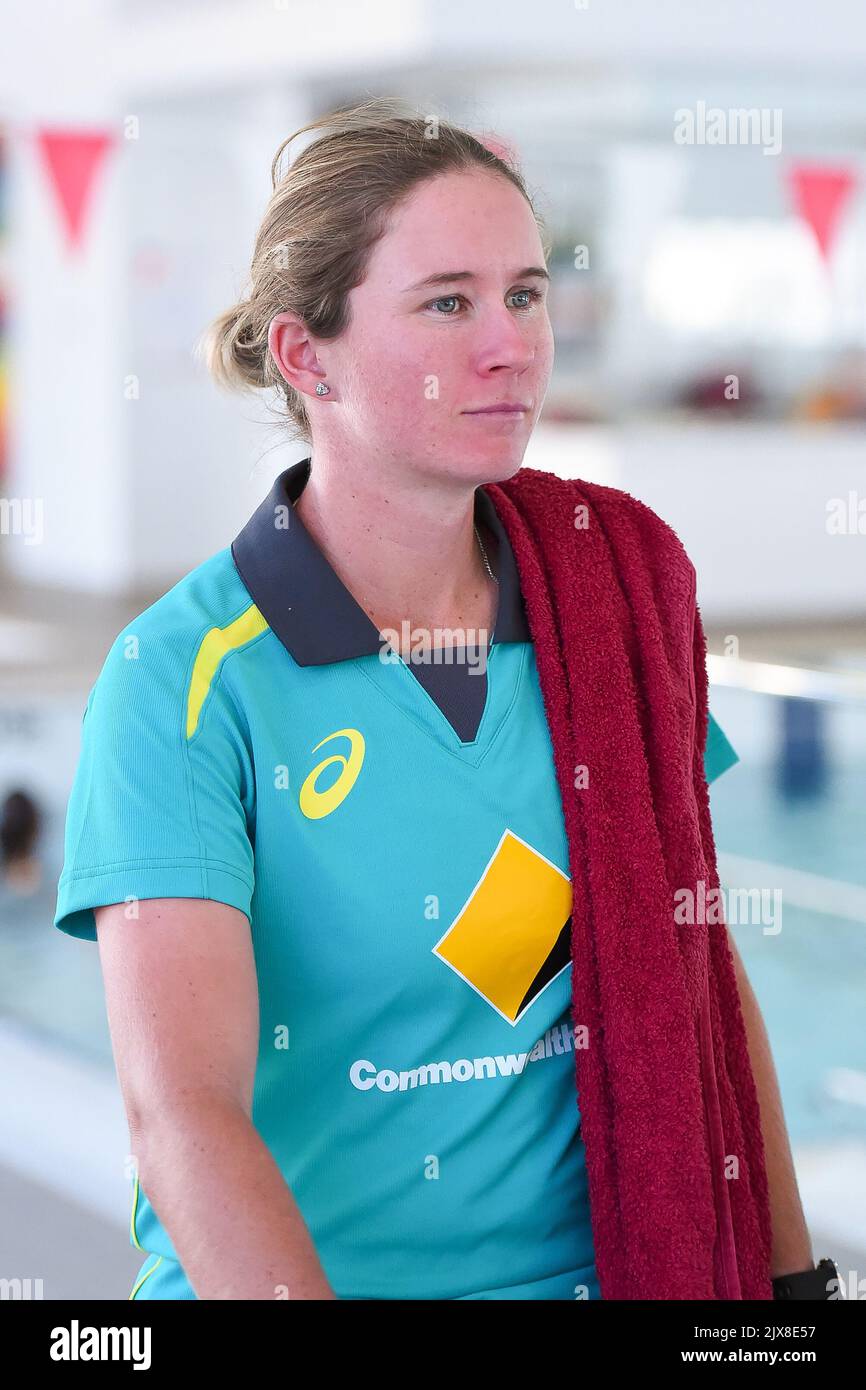 Beth Mooney is seen during an Australian women's cricket team training  session at the Gallipoli Barracks in Brisbane, Thursday, September 14,  2017. The Australian women's cricket team experienced Army life and  attempted