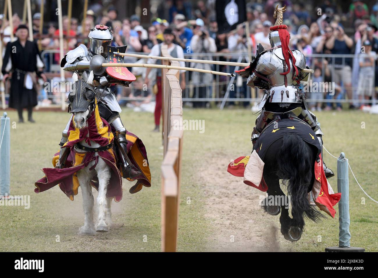 Dominic Sewell of the UK (left) and Phillip Leitch of Australia compete